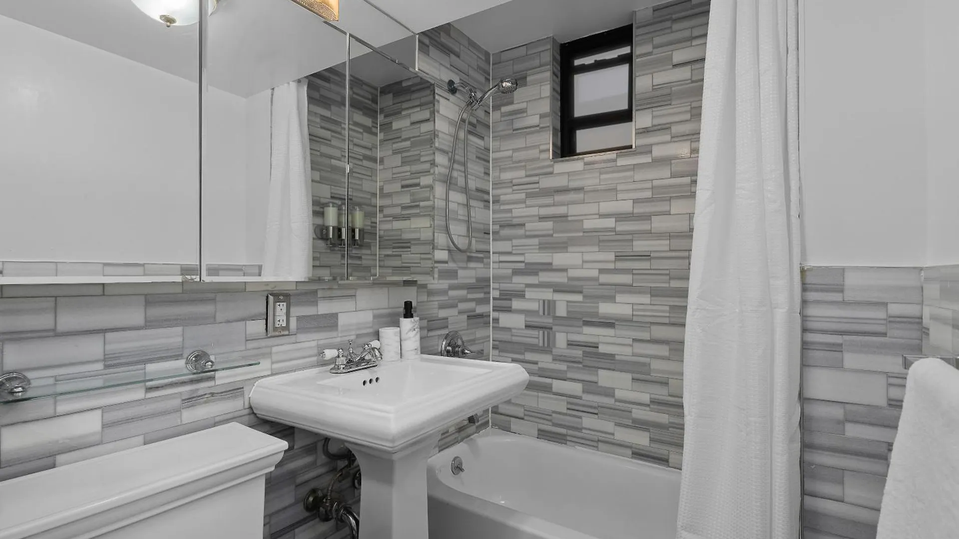 公寓 Spacious Midtown Retreat 2Br Nyc Haven Near Landmarks 纽约